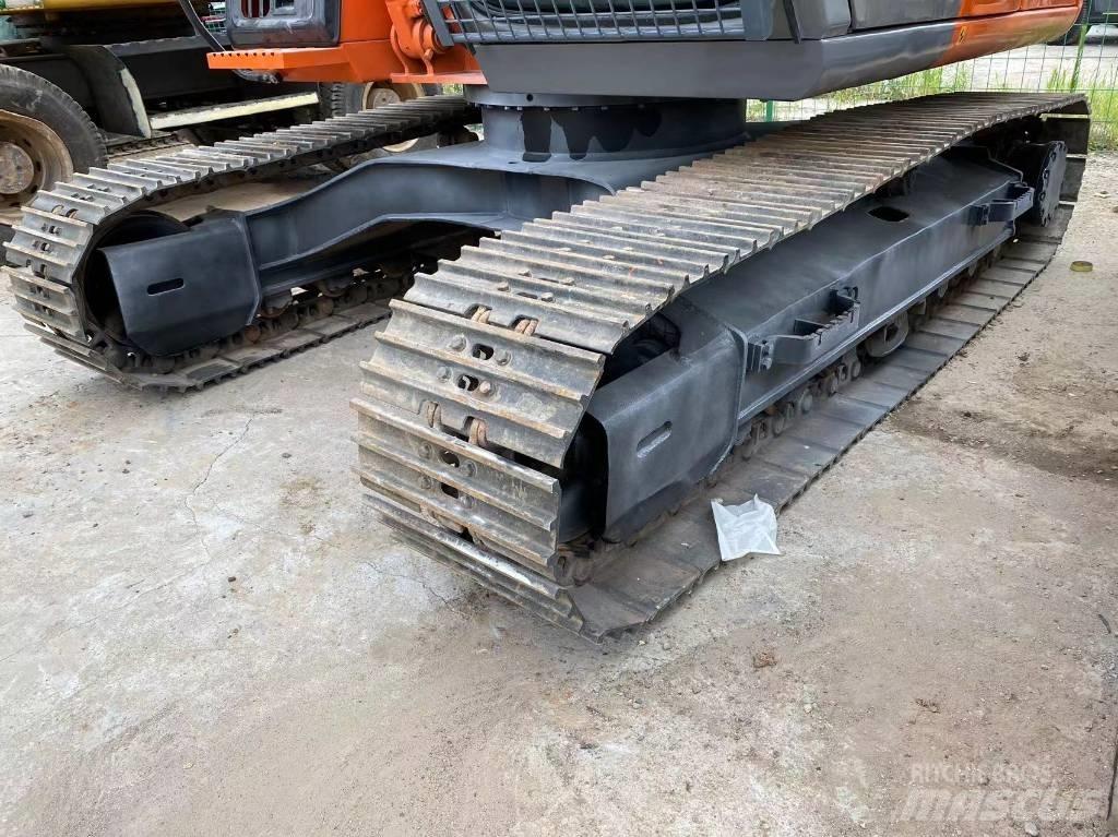 Hitachi ZX 120 Bageri guseničari