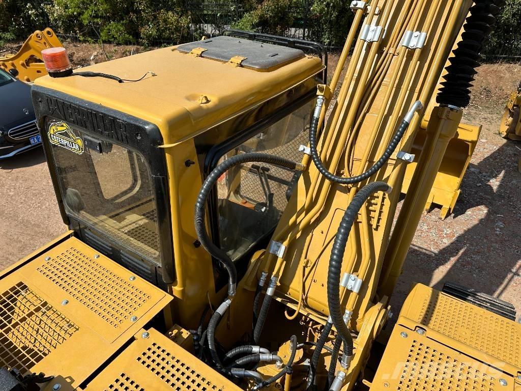 CAT 320 B L Bageri guseničari