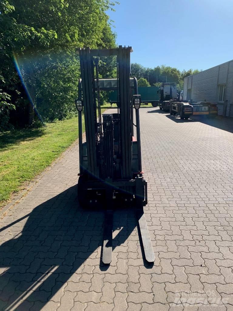 Manitou ME318 Električni viljuškari