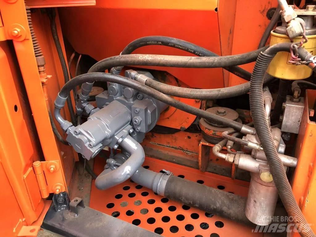 Hitachi ZX 60 Bageri guseničari