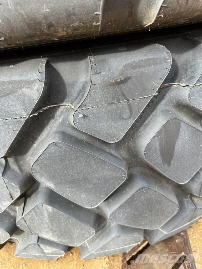 Goodyear 20.5R25 Gume, točkovi i felne