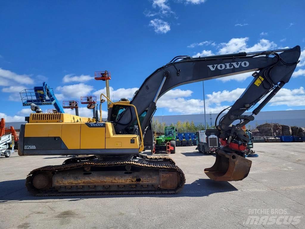 Volvo EC 250 D L Bageri guseničari