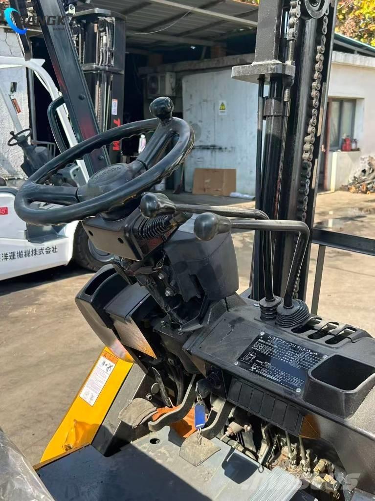 Toyota 7 FDN 30 Dizelski viljuškari