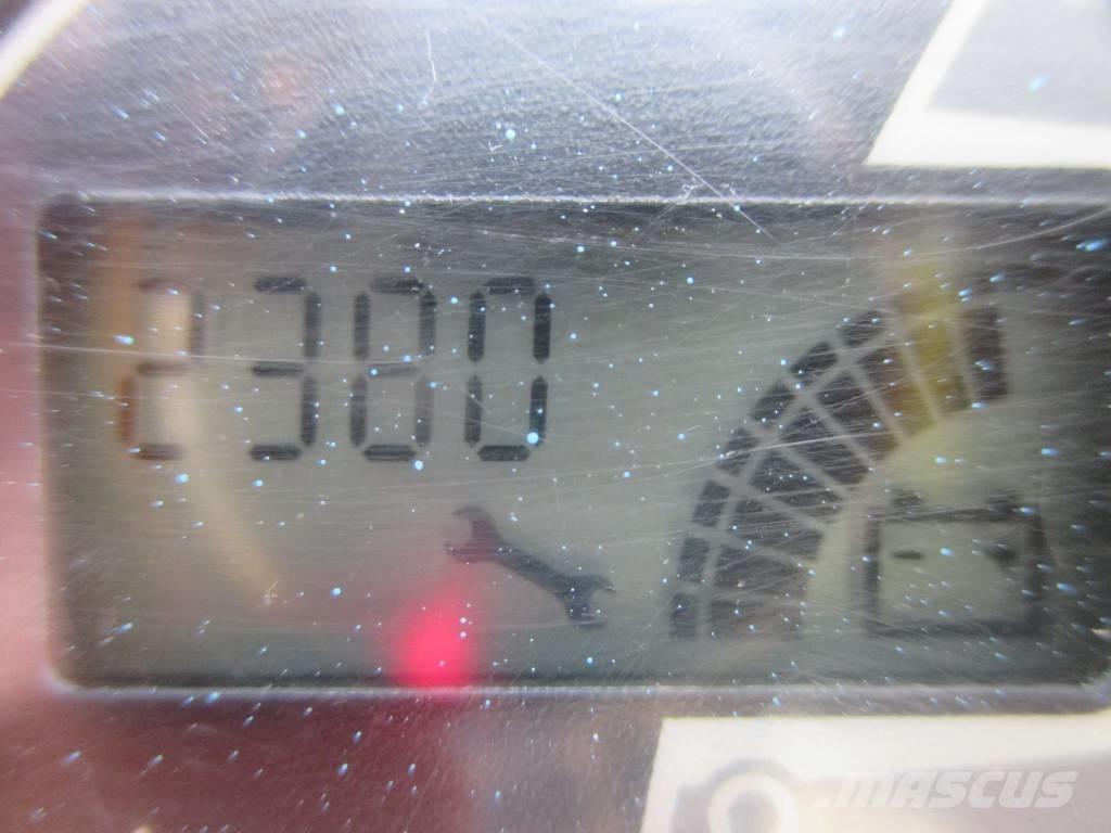 JLG Toucan 8 E Jarbolne penjajuće platforme