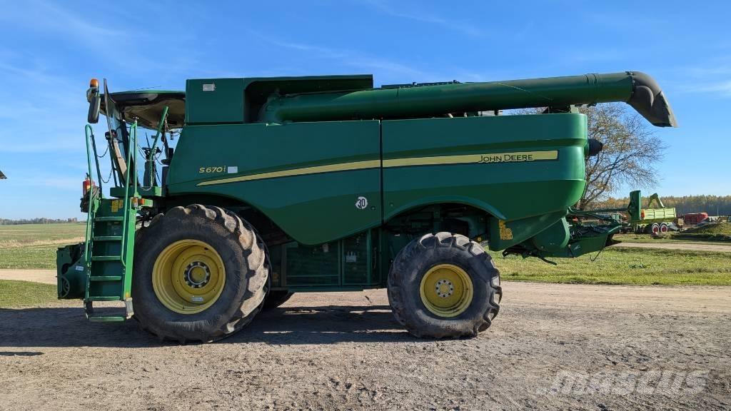 John Deere S 670 i Kombajni