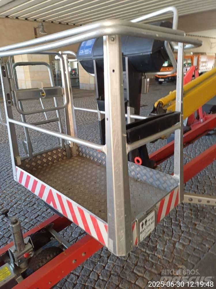 Dino 210 XT Vučne prikolice se podiznom košarom