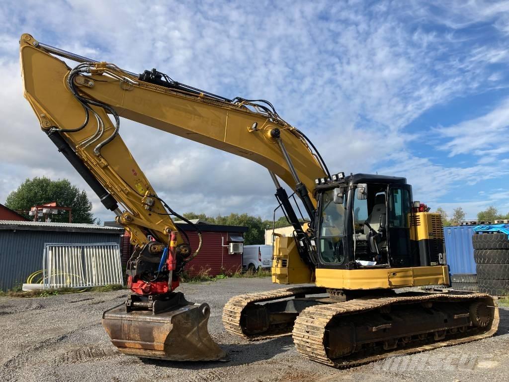 CAT 321 D Bageri guseničari