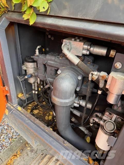 Doosan DX 530 LC-5 Bageri guseničari