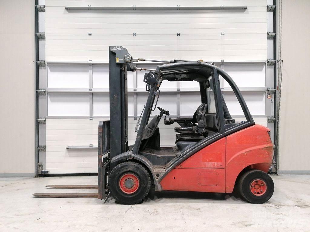 Linde H30D Dizelski viljuškari