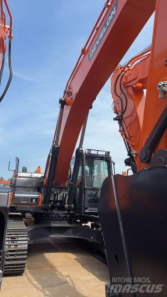 Develon DX 360LCA-7B Bageri guseničari