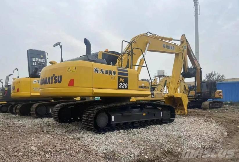 Komatsu 220-8K Bageri guseničari