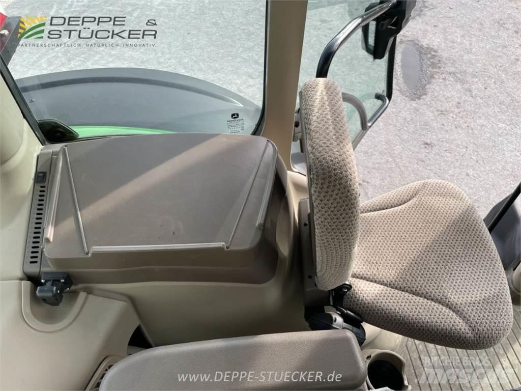 John Deere 6250R Traktori