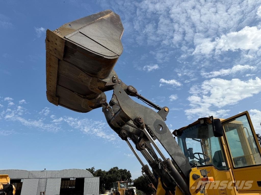 Volvo L 90 E Utovarivači na točkove