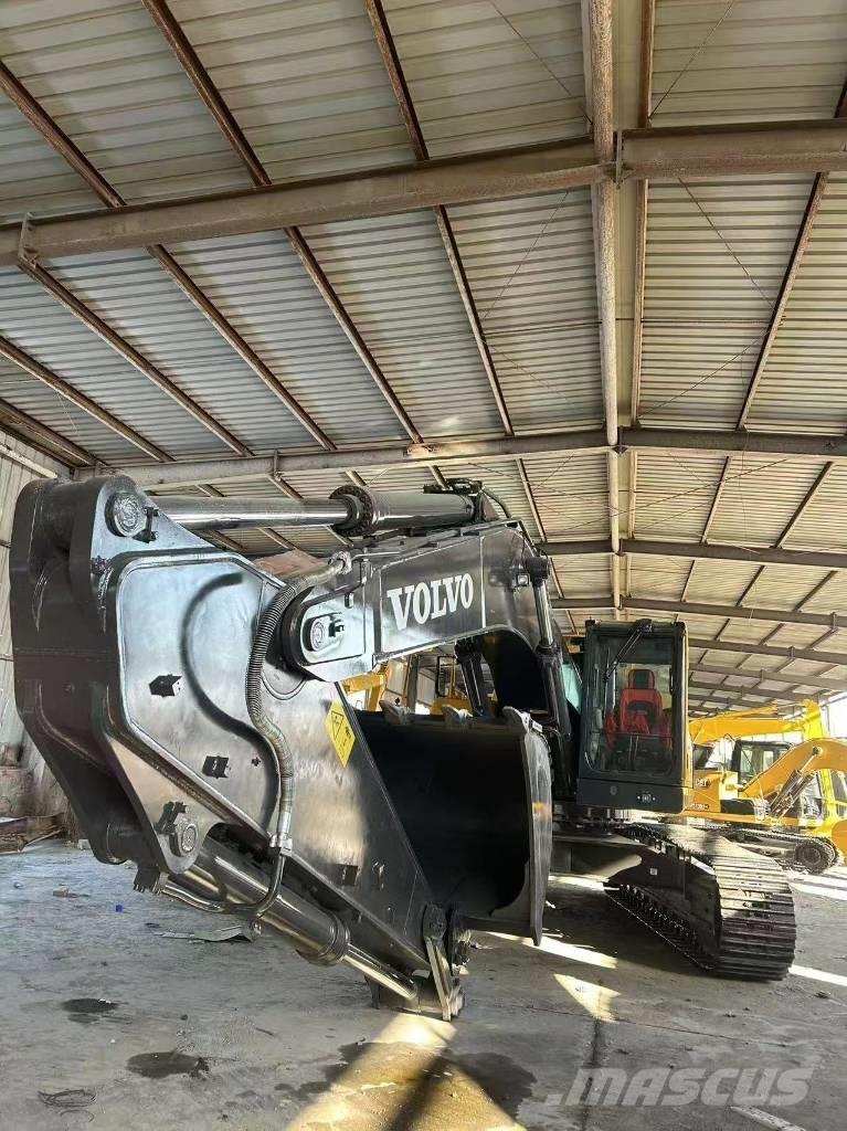 Volvo EC 480 D L Bageri guseničari