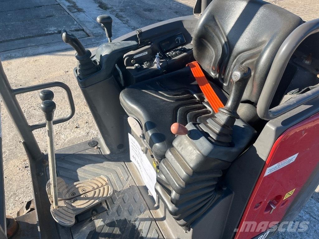 Volvo EC18D Mini bageri < 7t