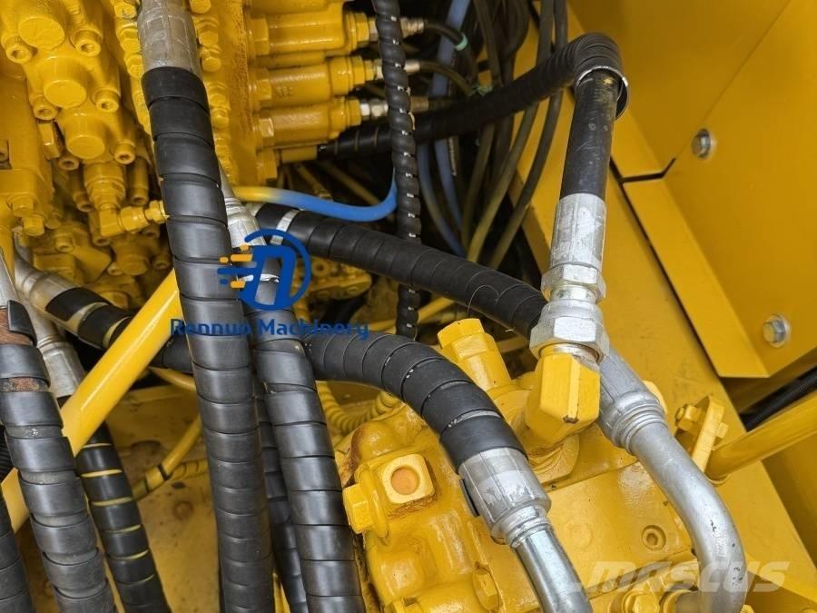 Komatsu PC 300 Bageri guseničari