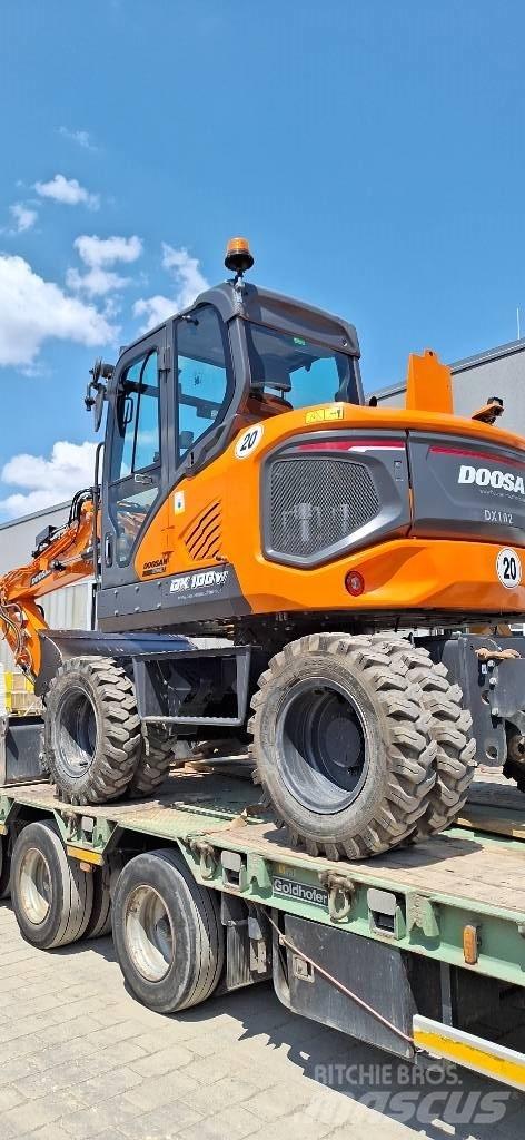 Doosan DX 100 W-7 Bageri točkaši