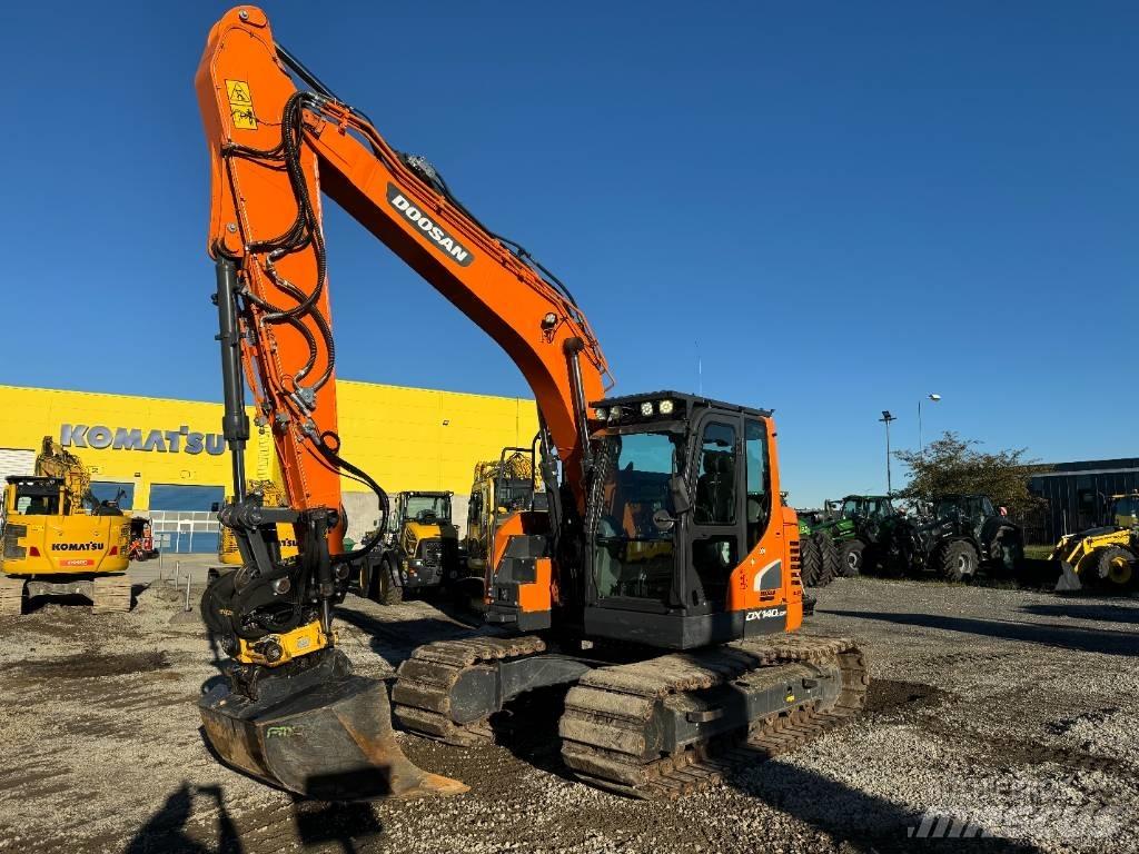 Doosan DX140LCR-5 Bageri guseničari