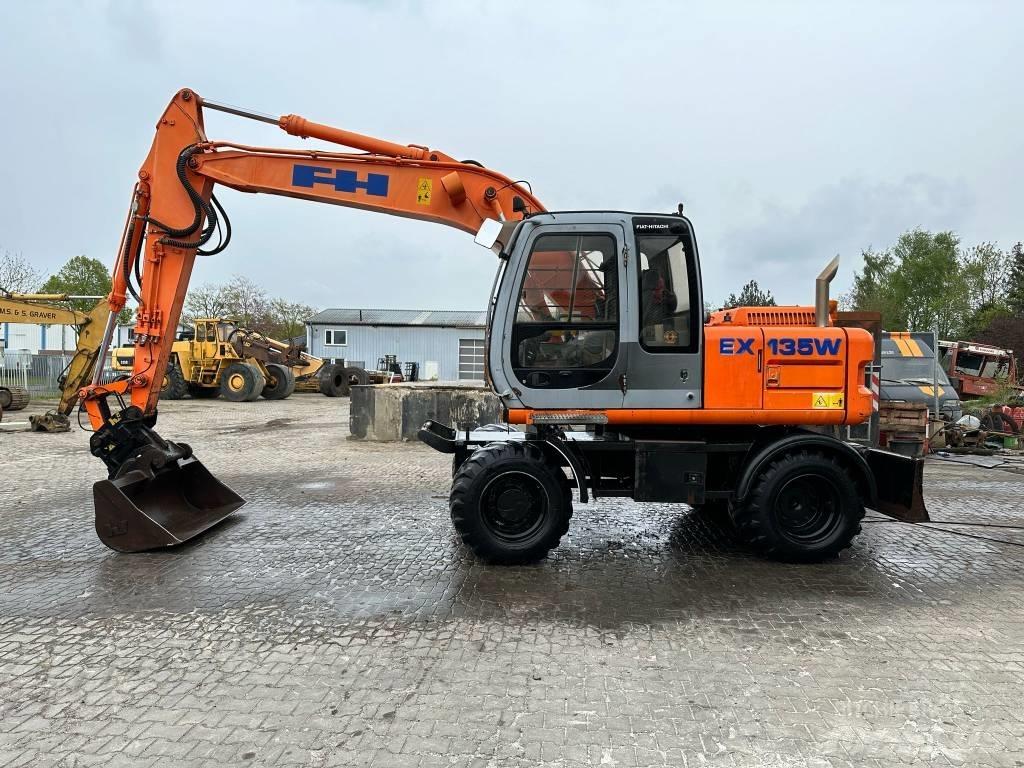 Fiat-Hitachi EX135W Bageri točkaši