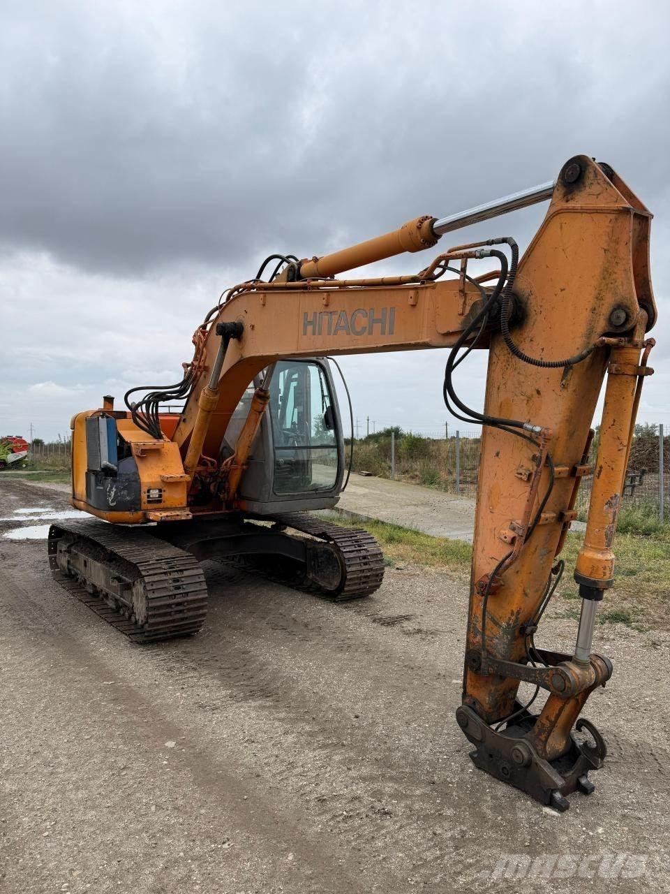 Hitachi ZX135US Bageri guseničari