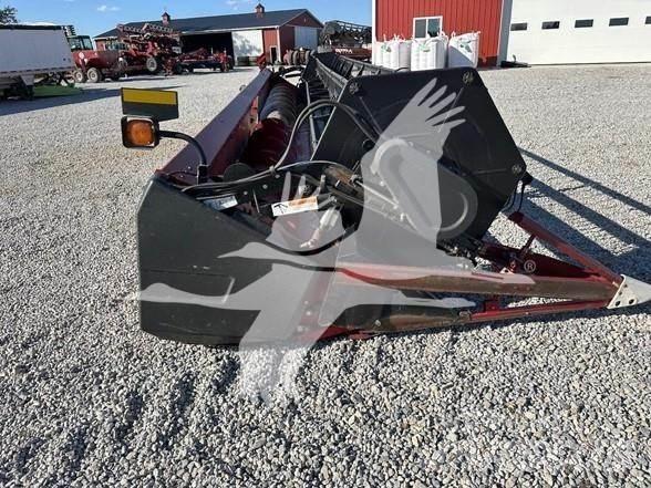 Case IH 1020 Glave hederi za kombajne
