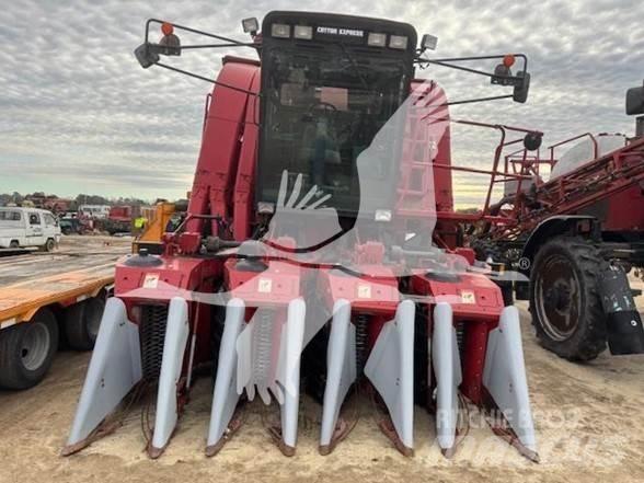 Case IH 2055 Kombajni