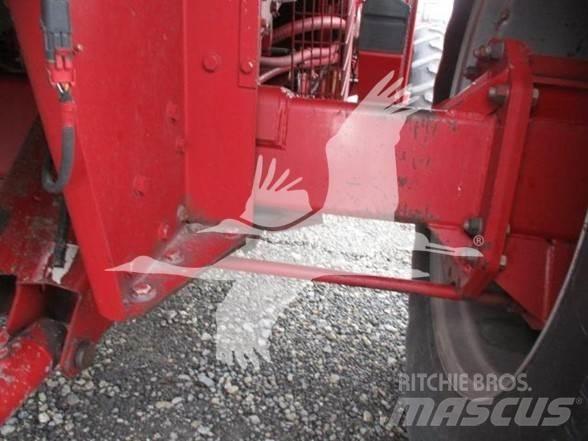 Case IH 2388 Kombajni