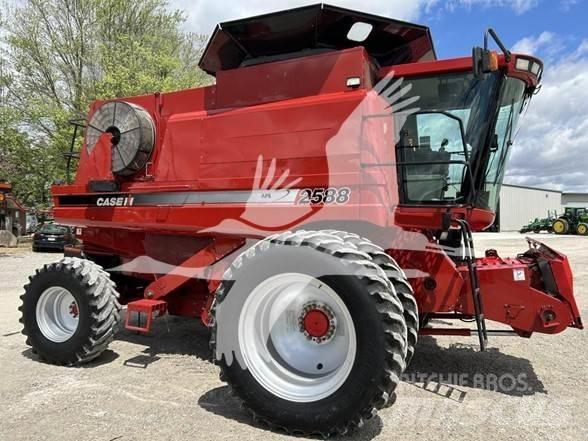 Case IH 2588 Kombajni