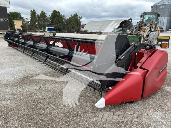 Case IH 3020 Glave hederi za kombajne