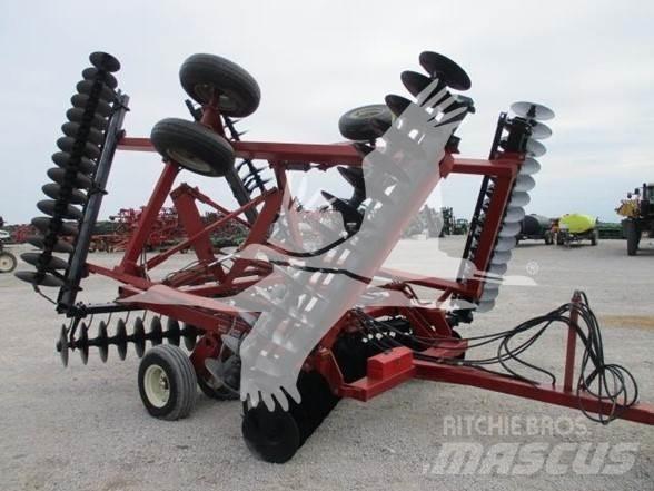 Case IH 496 Tanjirače
