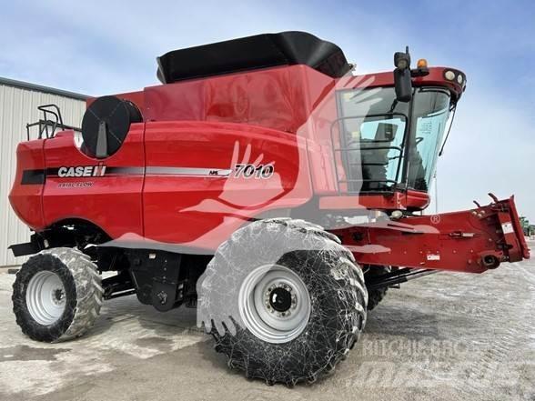 Case IH 7010 Kombajni