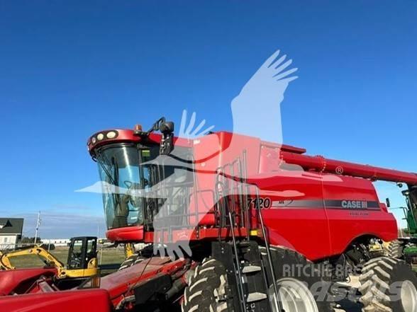 Case IH 7120 Kombajni
