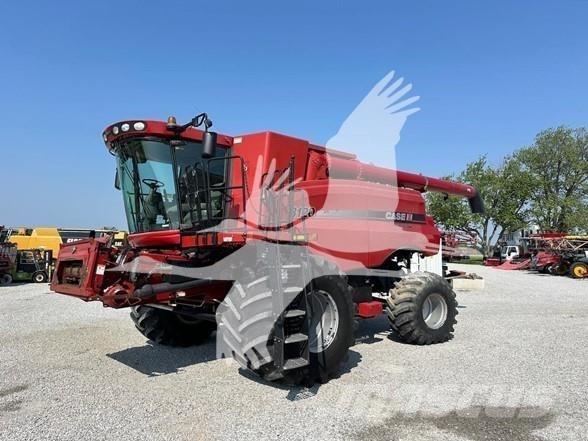Case IH 8120 Kombajni