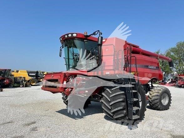 Case IH 8120 Kombajni