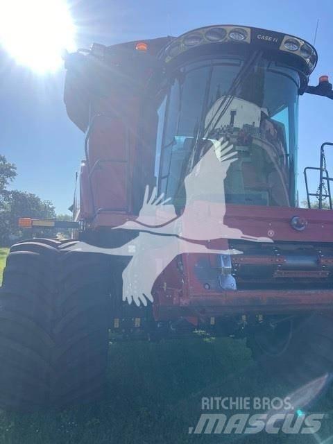 Case IH 8250 Kombajni