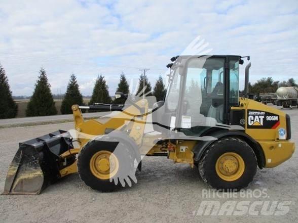 CAT 906M Utovarivači na točkove