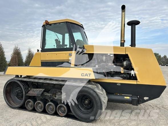 CAT CH65 Traktori