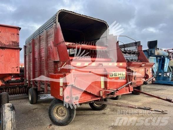 Gehl BU920 Samoutovarna prikolica