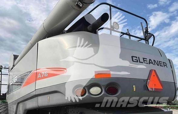 Gleaner A76 Kombajni