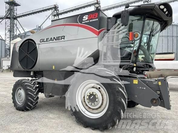 Gleaner S98 Kombajni