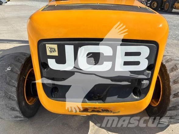 JCB 930 Vanterenski viljuškar
