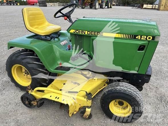 John Deere 420 Traktorske kosilice