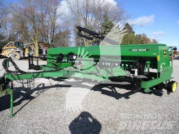 John Deere 750 Sejačice