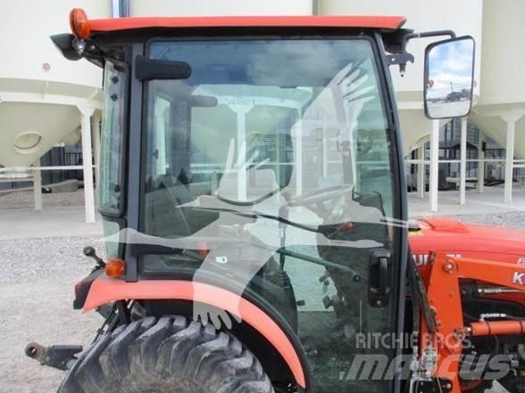 Kubota B3350 Traktori