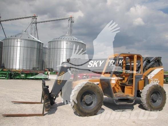 SkyTrak 8042 Teleskopski viljuškari