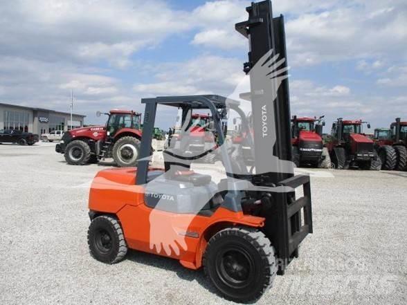 Toyota 7FDU45 Dizelski viljuškari