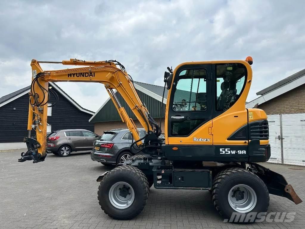 Hyundai 55W-9A Bageri točkaši