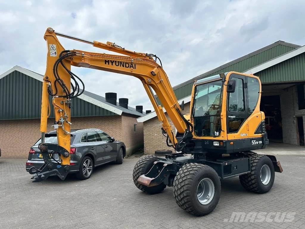 Hyundai 55W-9A Bageri točkaši