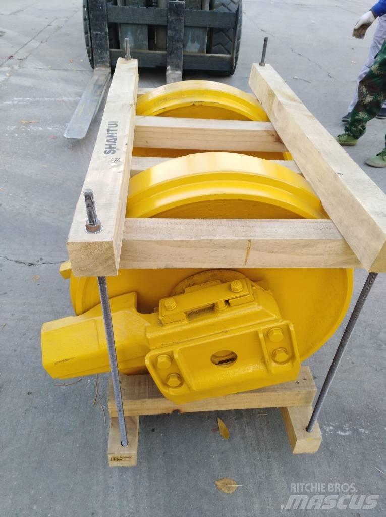 Komatsu D85E-18 Gusenice za građevinarstvo
