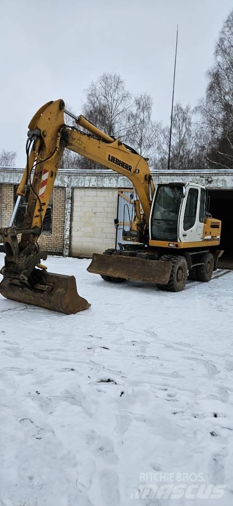 Liebherr A 900 C Bageri točkaši